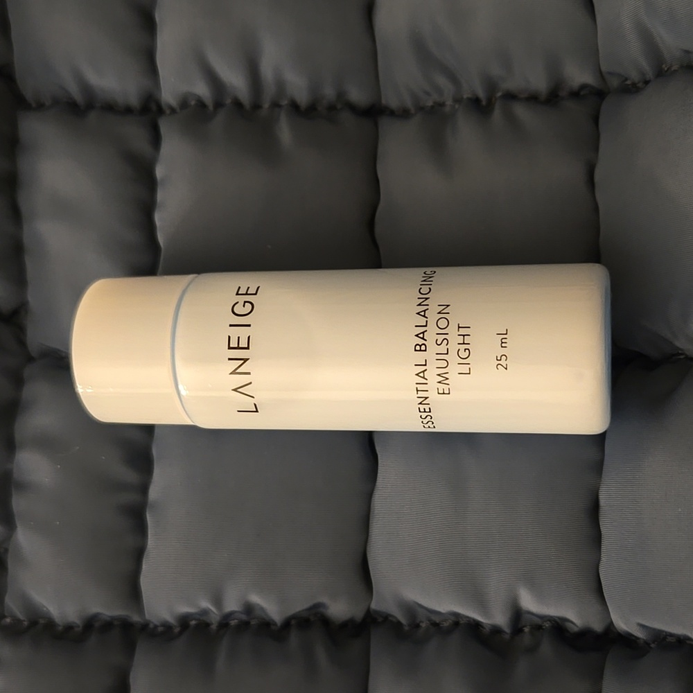 NWOB LANEIGE Essential Balancing Emulsion Light Primer Mini Travel Size 25ml New